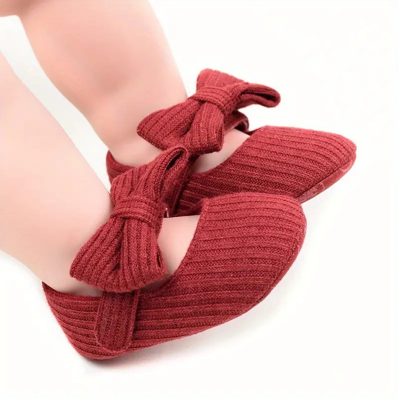 Zapato rojo antideslizante con moño