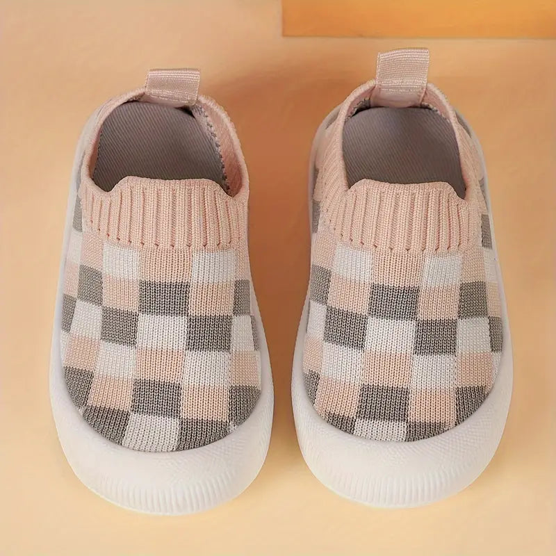 Zapatos tejidos informales primeros pasos